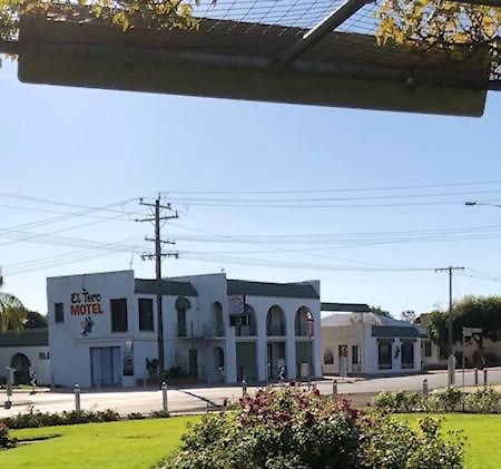 El Toro Motel Numurkah Kültér fotó